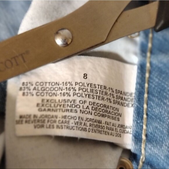 Bandolino Blu Women's Light Blue Missy Sams Capris Jeans Size 8! - Picture 3 of 12